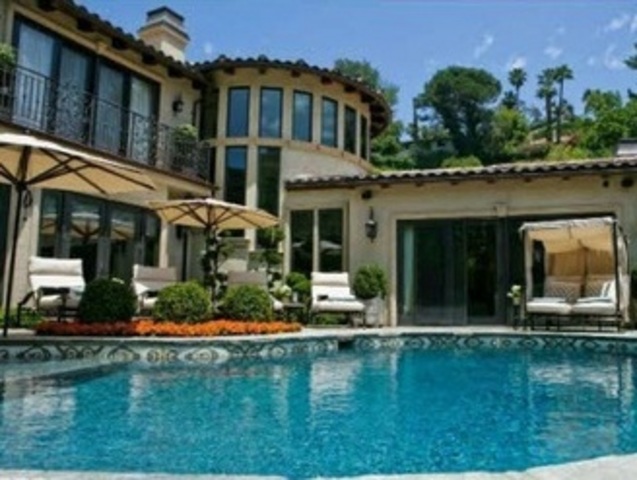 Dr. Phil müüb oma Beverly Hillsi kodu