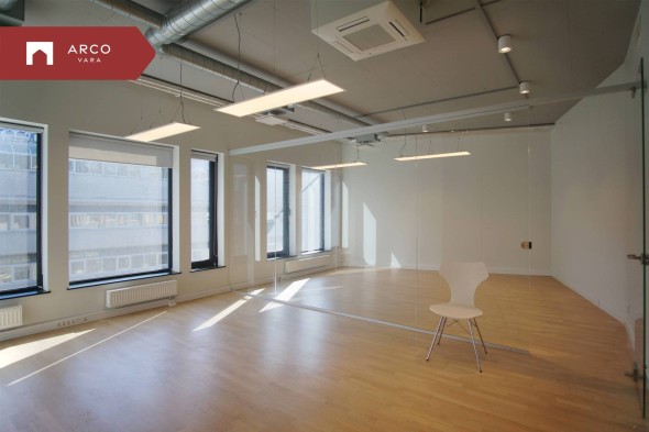 Üürile anda büroopind Pärnu maantee 18, Kesklinn (Tallinn), Tallinn, Harju maakond