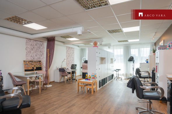 Müüa büroopind Jaama  76, Jaamamõisa, Tartu linn, Tartu maakond