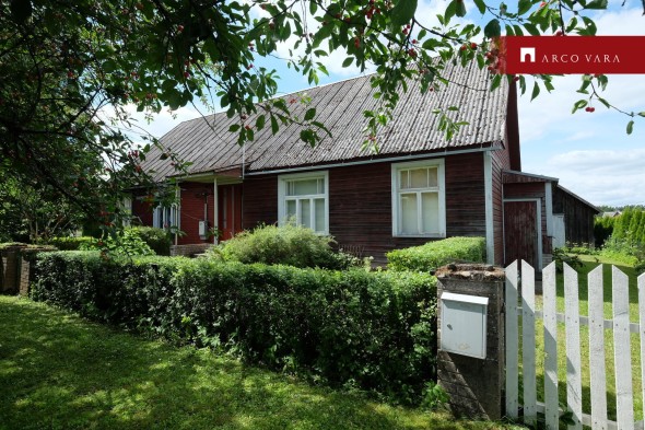 Müüa majaosa Suur-Puiestee 9, Türi linn, Türi vald, Järva maakond