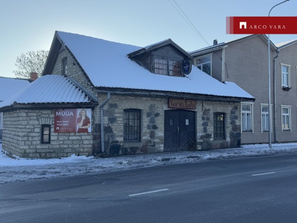 Müüa majaosa Tallinna  60, Rakvere linn, Lääne-Viru maakond