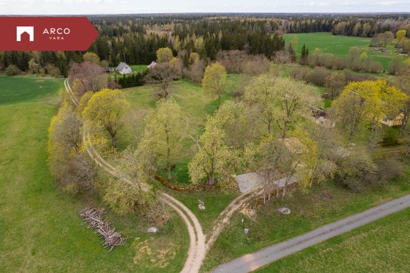 Müüa maa Laratsi, Luulupe küla, Saaremaa vald, Saare maakond