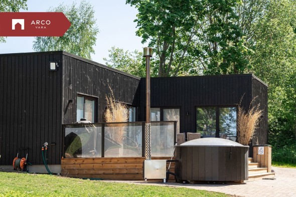 Müüa suvila Kuusemäe, Rägavere küla, Rakvere vald, Lääne-Viru maakond