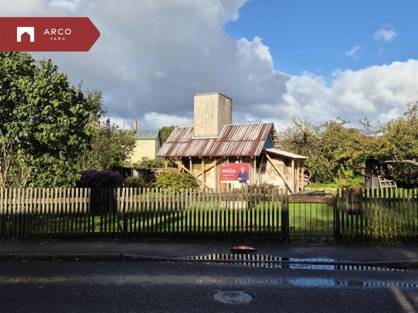 Продаётся дом Lootsi  14, Kuressaare linn, Saaremaa vald, Saare maakond