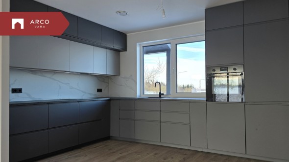 Müüa majaosa Mäeotsa põik 5, Loo alevik, Jõelähtme vald, Harju maakond