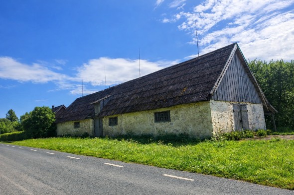 Müüa maa Uus-Laadamäe, Mäeküla, Saaremaa vald, Saare maakond