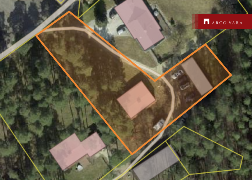 Müüa maja Premeti, Ussimäe küla, Rakvere vald, Lääne-Viru maakond